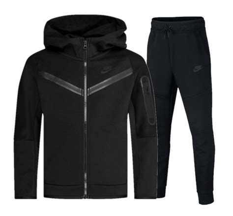 trainingspak zwart nike|nike tech trainingspak.